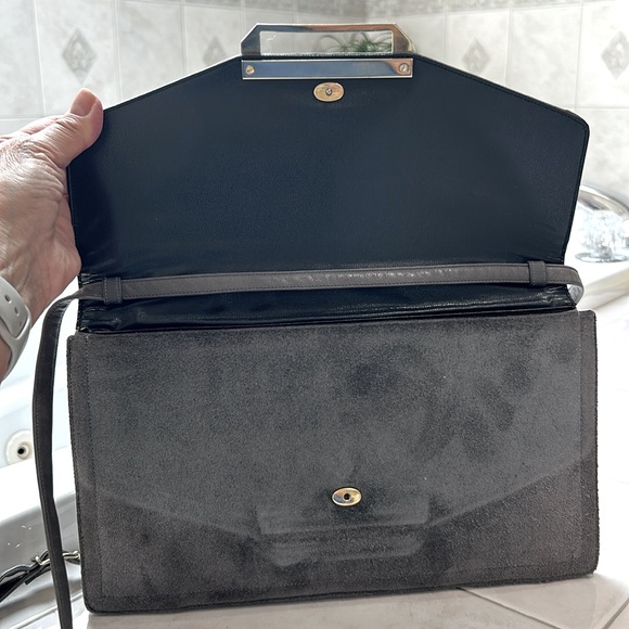 Susan Gail Vintage Gray Suede Convertible Strap Envelop Clutch Purse. EUC - Picture 4 of 10